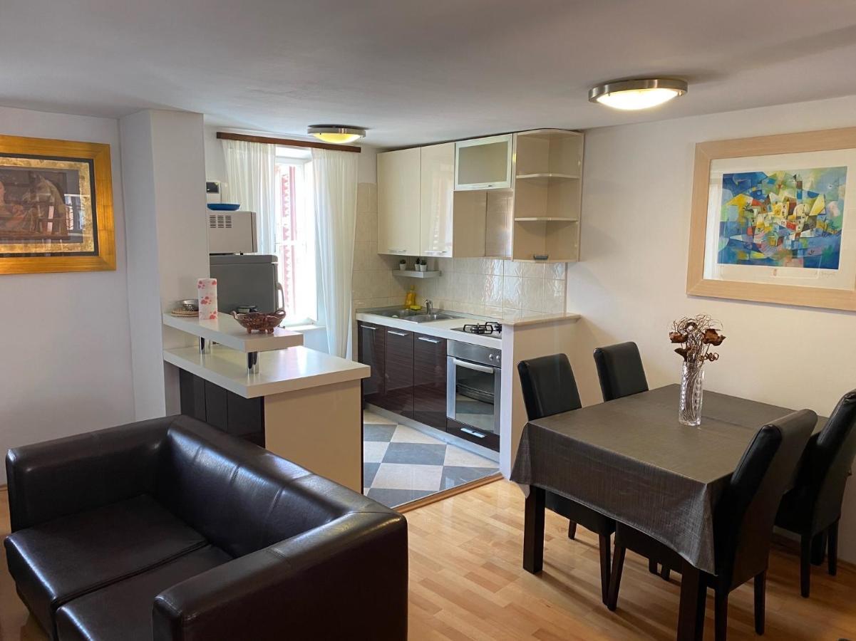 Apartment Jimmy - Luxury 65M2 Two Bedrooms Aprtmnt Ντουμπρόβνικ Εξωτερικό φωτογραφία
